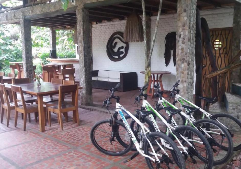 El Campito Lodge อายัมเป ภายนอก รูปภาพ